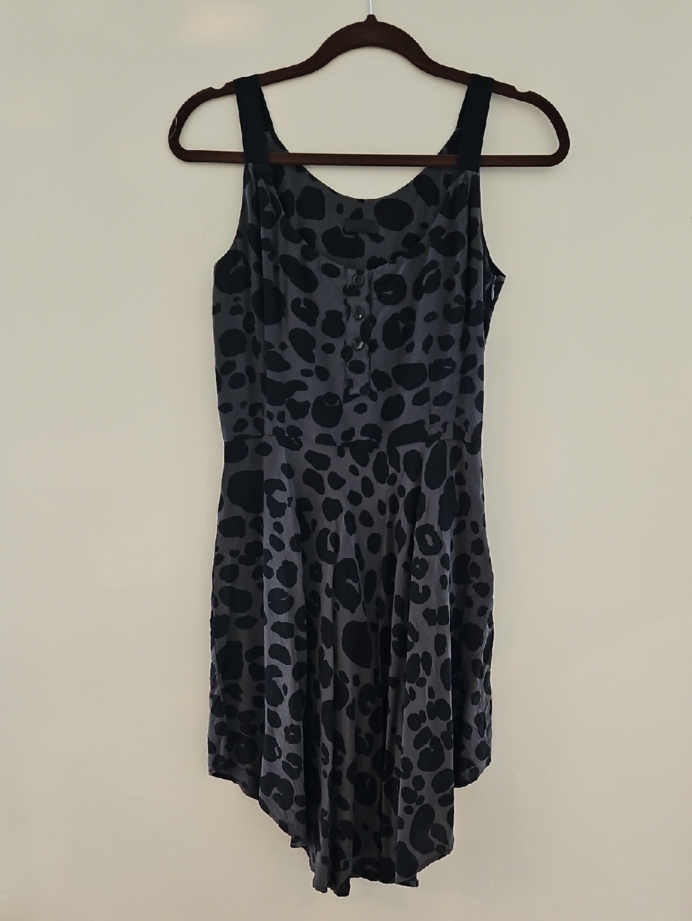 Wren Designer Sleeveless Black and Charcoal Leopard Print Dress, Size S.